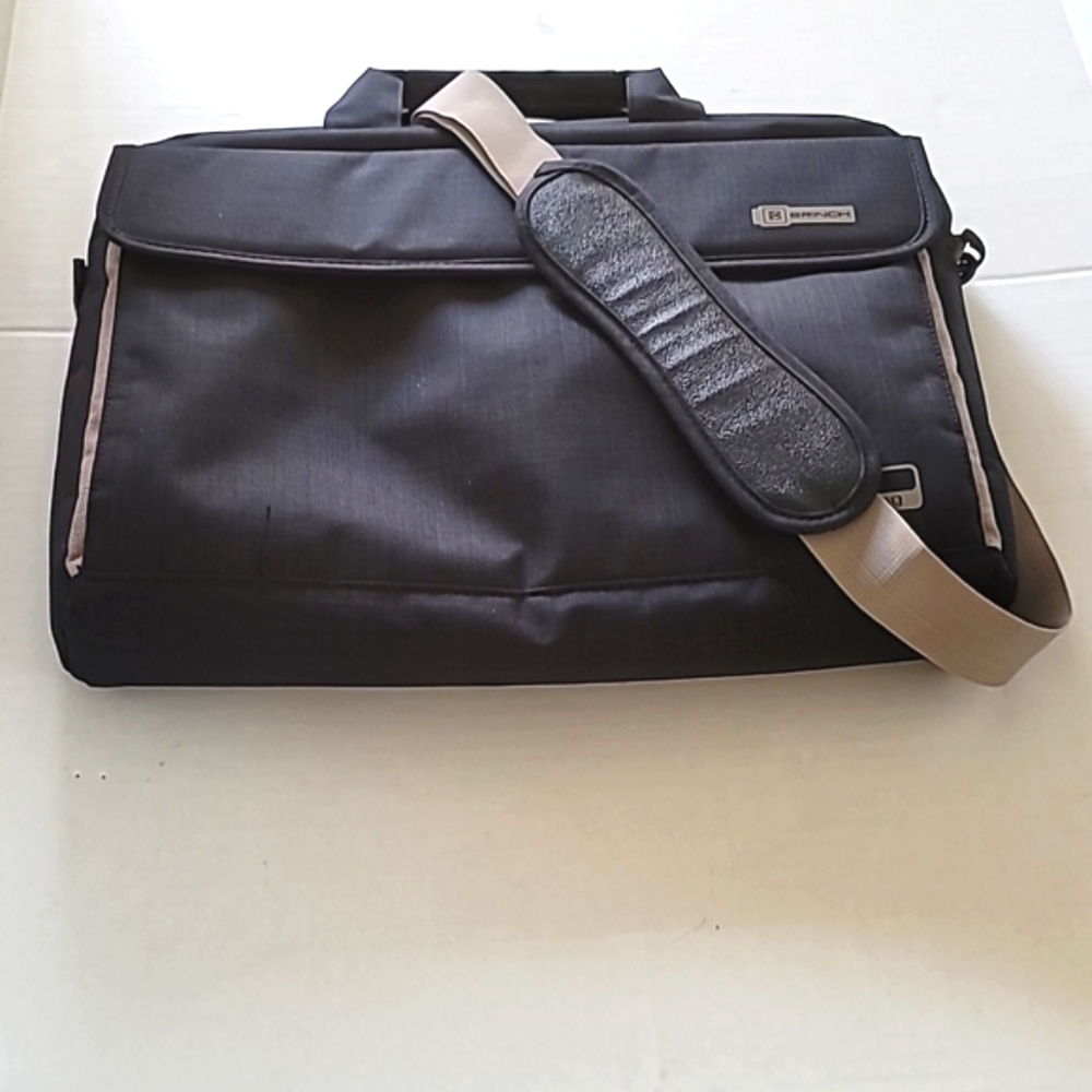 BRINCK LAPTOP BRIEFCASE DURABLE MEN AND WOMEN